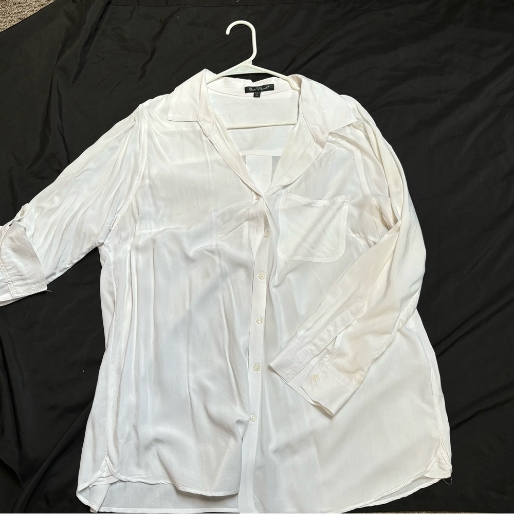 Crisp White collar blouse with breast pocket